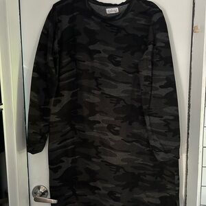 Velvet by Graham & Spencer - Black Camo Fleece Dress